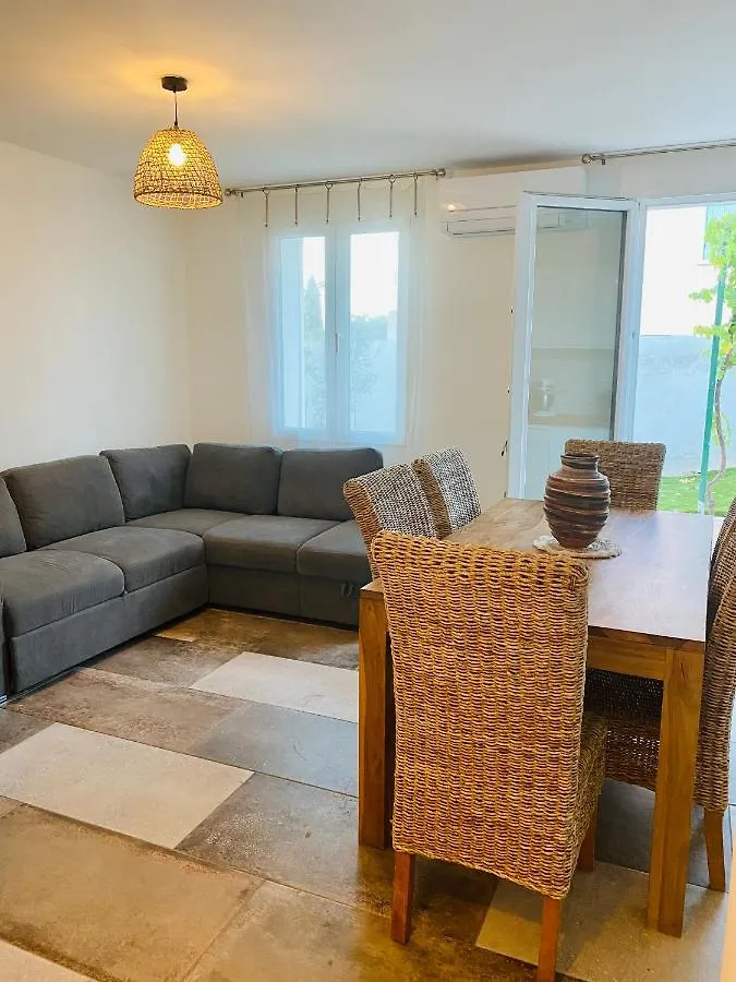 Appartement Almanarre à Hyères France
